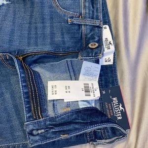 High-Rise stretchy Jeans size 26 Hollister